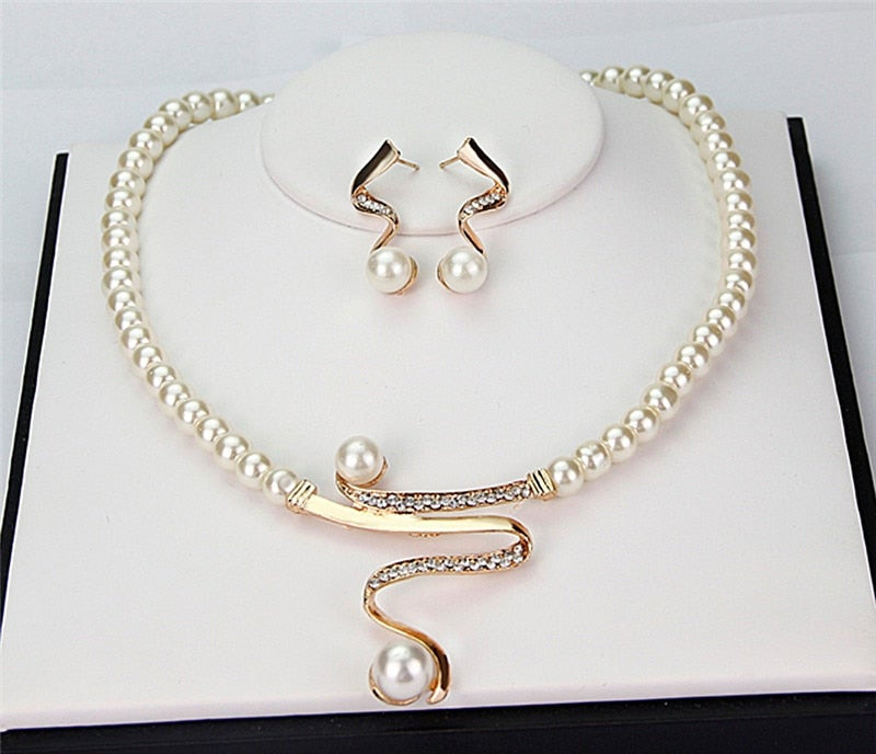 Elegant Gold Natural Pearl Necklace and Earring Set for Women - Timeless Dainty Jewelry for Special Occasions 3