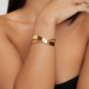 Gold Bangle Bracelet - Unique Dainty Design for Women, Perfect Everyday Statement Jewelry

Gold Bangle Bracelet - Elegant Unique Design for Women, Ideal Gift for Her

Gold Bangle Bracelet - Stylish Adjustable Design for Women, Perfect for Everyday Wear 1