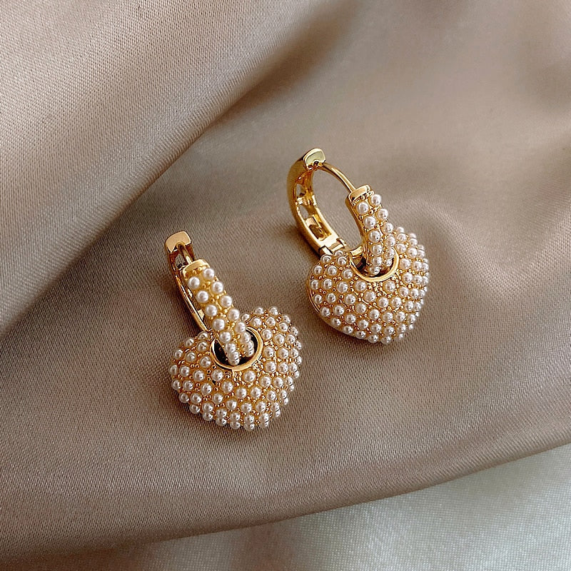 Gold Heart Pearl Earrings for Women 1