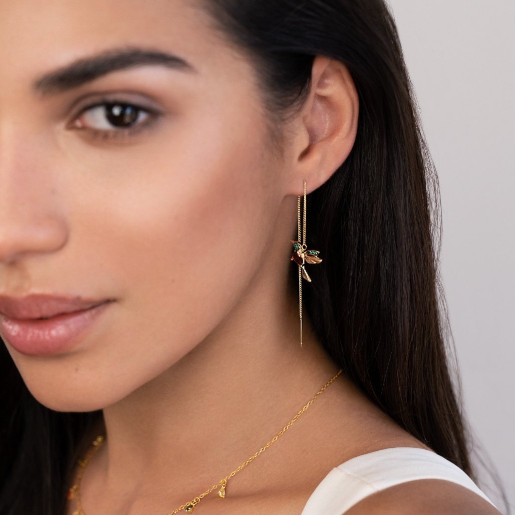 Gold Hummingbird Earrings - Dainty Design for Women, Elegant Everyday Jewelry  

Gold Dainty Hummingbird Earrings for Women - Charming Nature-Inspired Jewelry  

Gold Hummingbird Earrings for Women - Delicate and Whimsical Everyday Style 3