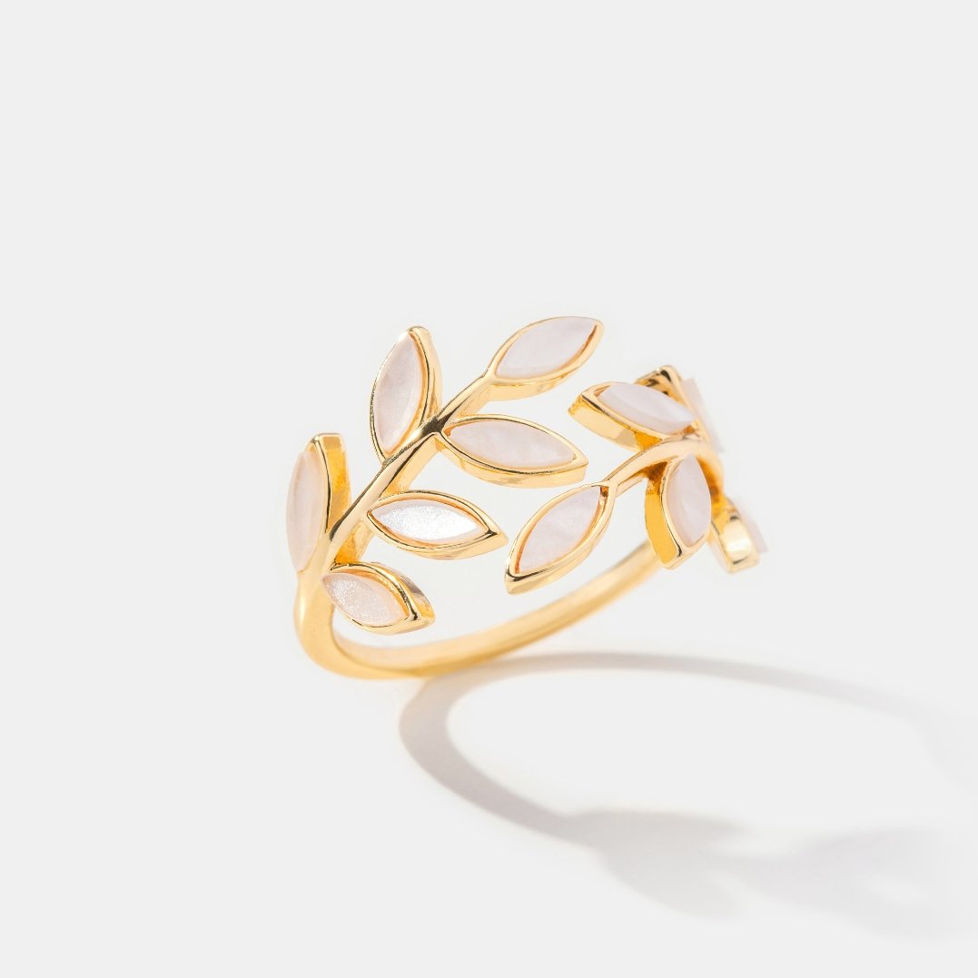 Gold Leaf Ring for Women - Dainty Nature-Inspired Design, Elegant Everyday Jewelry 3