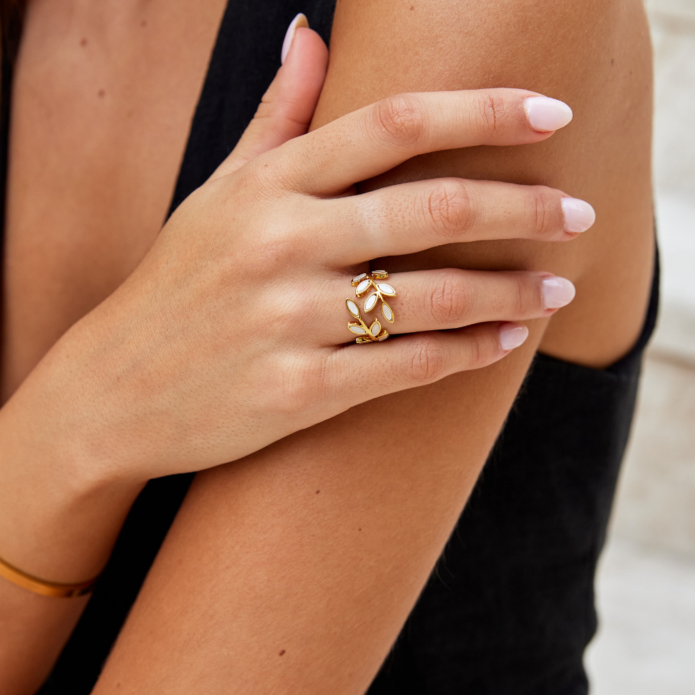 Gold Leaf Ring for Women - Dainty Nature-Inspired Design, Elegant Everyday Jewelry 6
