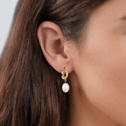 Gold Pearl Earrings with Knotted Design - Elegant Jewelry for Women 1