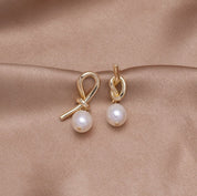 Gold Pearl Earrings with Knotted Design - Elegant Jewelry for Women 4