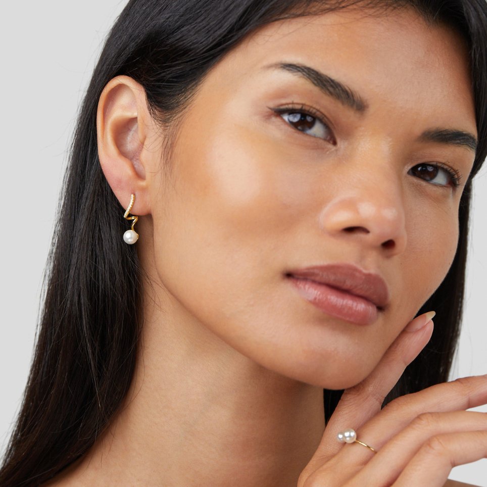 Gold Pearl Wave Earrings - Elegant Dainty Design for Women - Perfect for Everyday Wear or Gifts 4