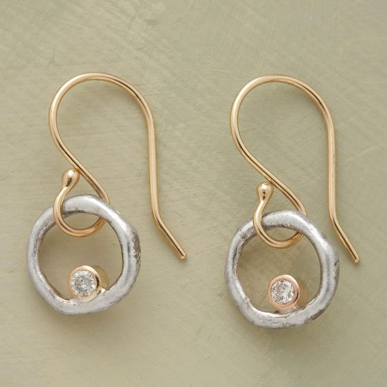 Gold Vintage Crystal Earrings for Women - Elegant Everyday Jewelry 0