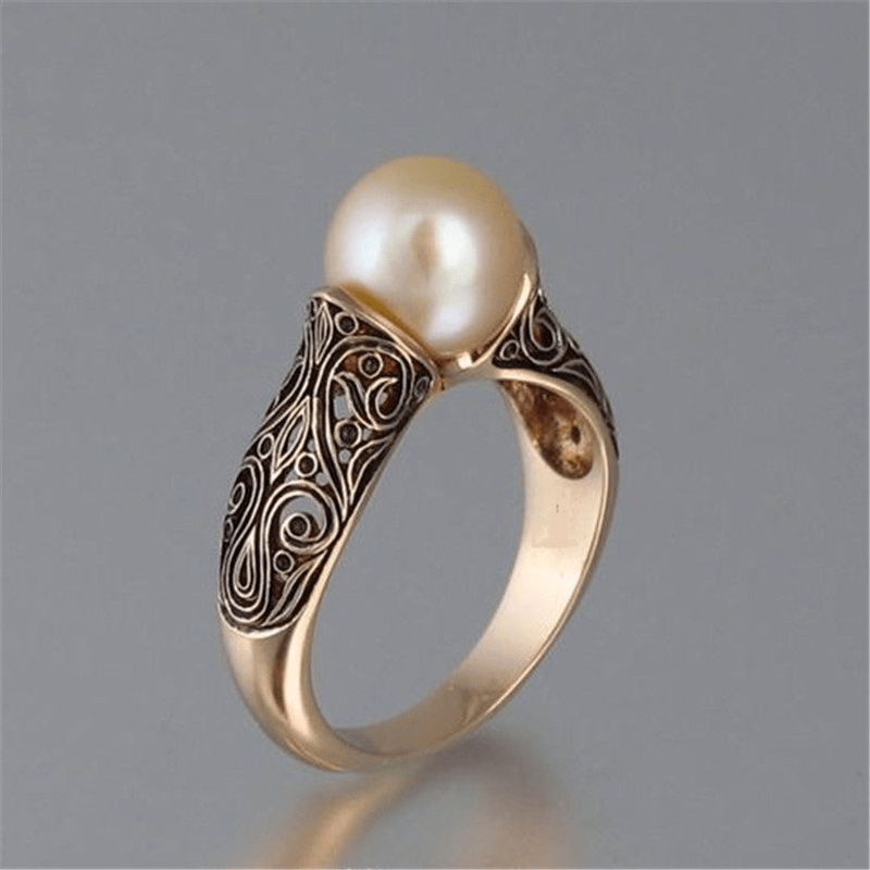 Gold Vintage Pearl Ring - Elegant Statement Jewelry for Women 0