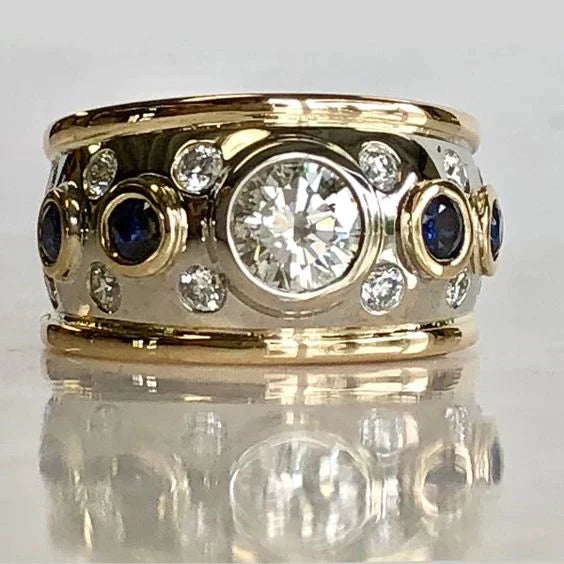 Gold Vintage Ring with Crystal Inlay for Women 0