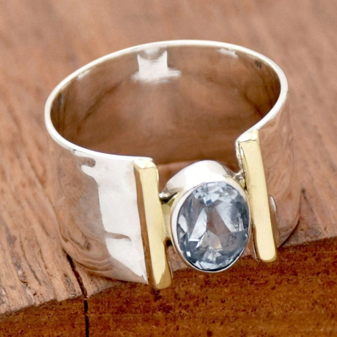 Silver Dainty Gemstone Ring with Blue Stone - Elegant Accessory for Women 1