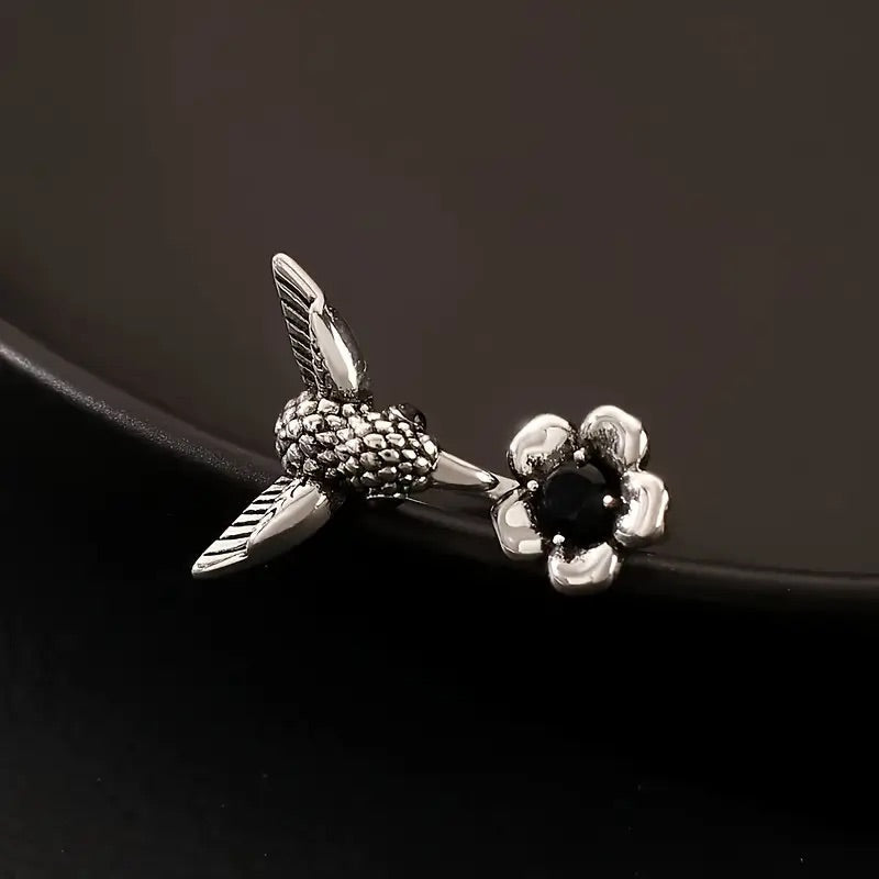 Silver Hummingbird Ring – Adjustable Bird Design for Women 3