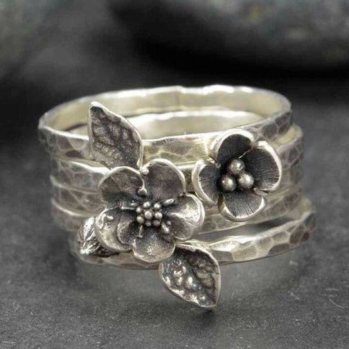 Silver Vintage Flower Layer Ring for Women - Elegant Floral Design, Perfect for Everyday Wear or Special Occasions 0
