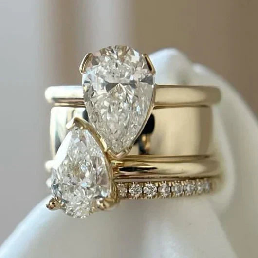 Vintage Double Zirconia Drop Ring 0