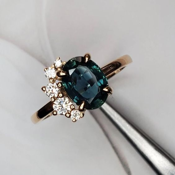 Vintage Gold Crystal Ring for Women - Unique Design, Elegant Statement Piece for Everyday or Special Occasions 0