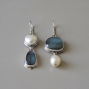 Vintage Pearl Earrings with Blue Stone for Women 1
