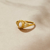 Vintage Pearl Ring for Women - Elegant Gold Design 0