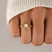 Vintage Pearl Ring for Women - Elegant Gold Design 1