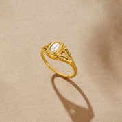 Vintage Pearl Ring for Women - Elegant Gold Design 2
