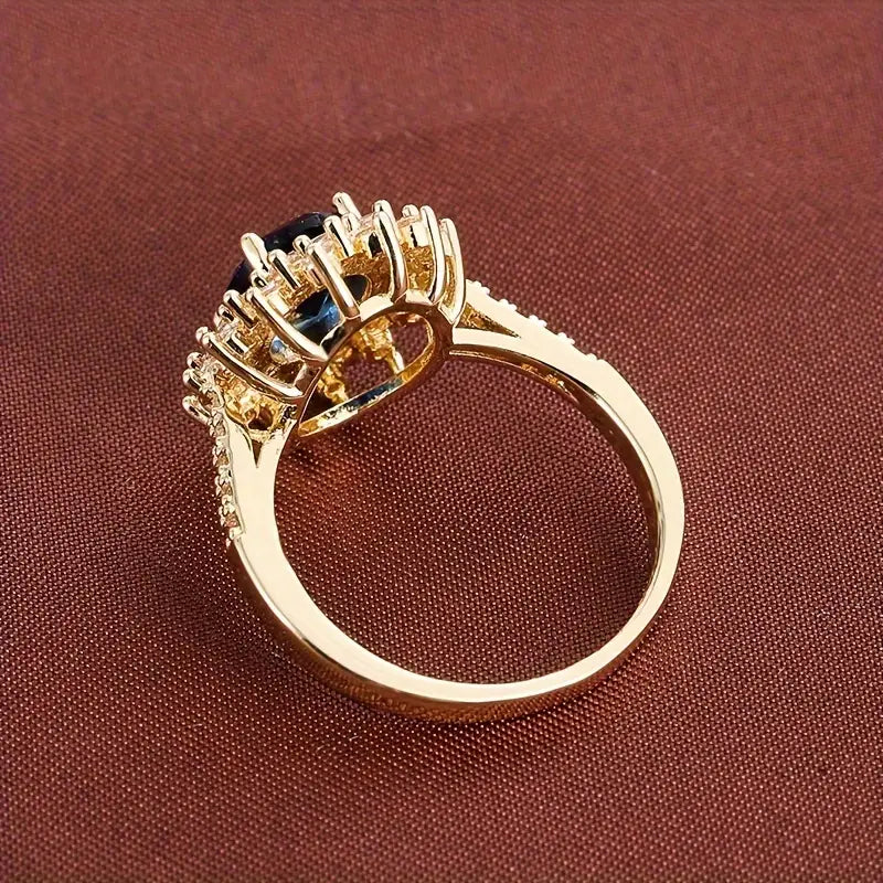 Vionne Saphirae Ring | Gold 2